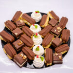 Platou prăjituri mini Pavlova - 1 kg